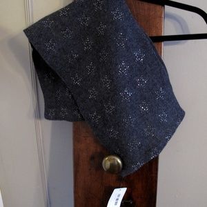 HAUTE SHORE NWT Etoile Infinity Scarf Charcoal Grey with Sparkly Stars